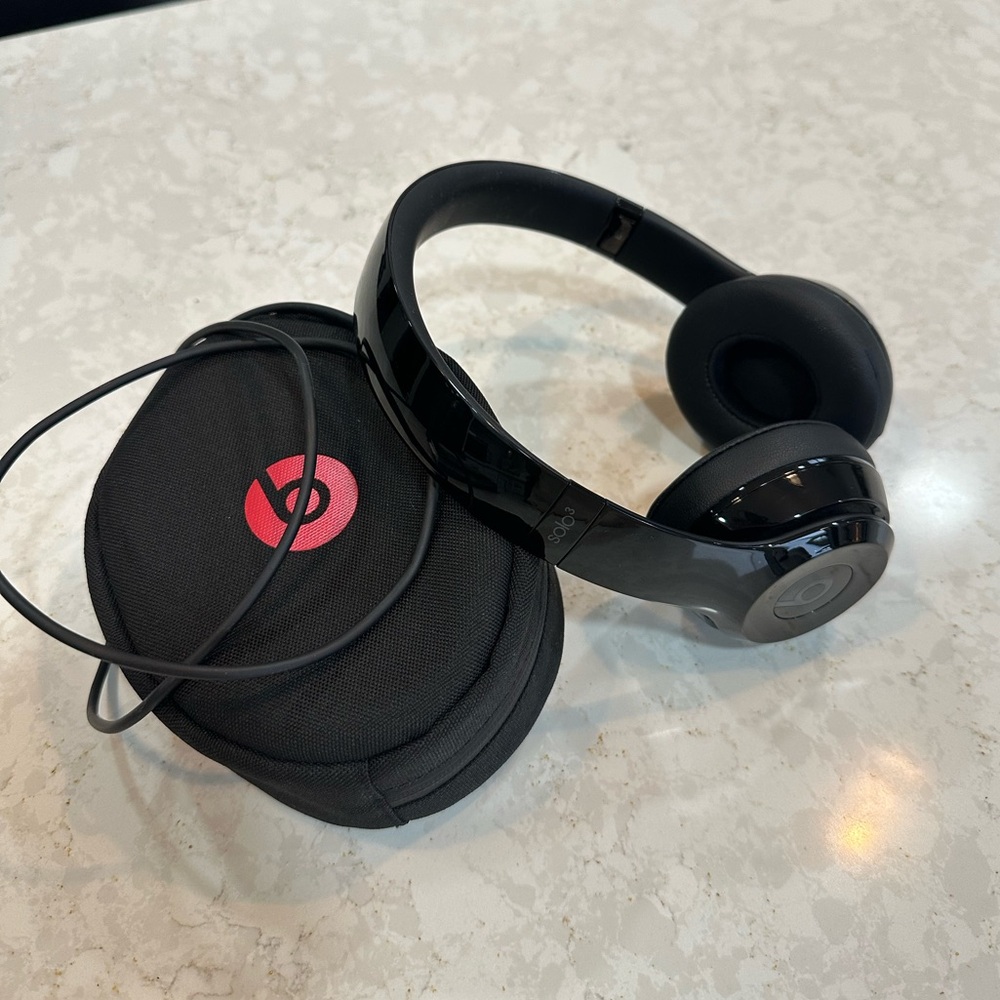 Beats Solo3 Wireless